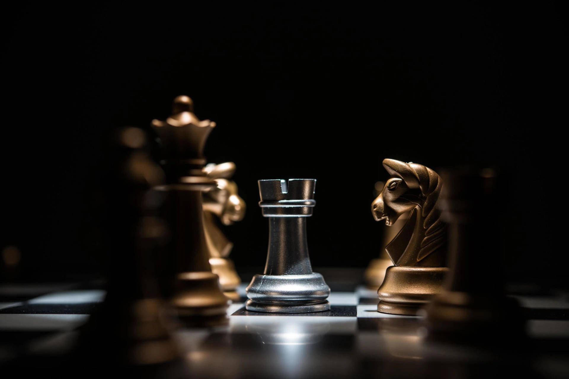 Download Chess Battle Rook Knight Wallpaper 