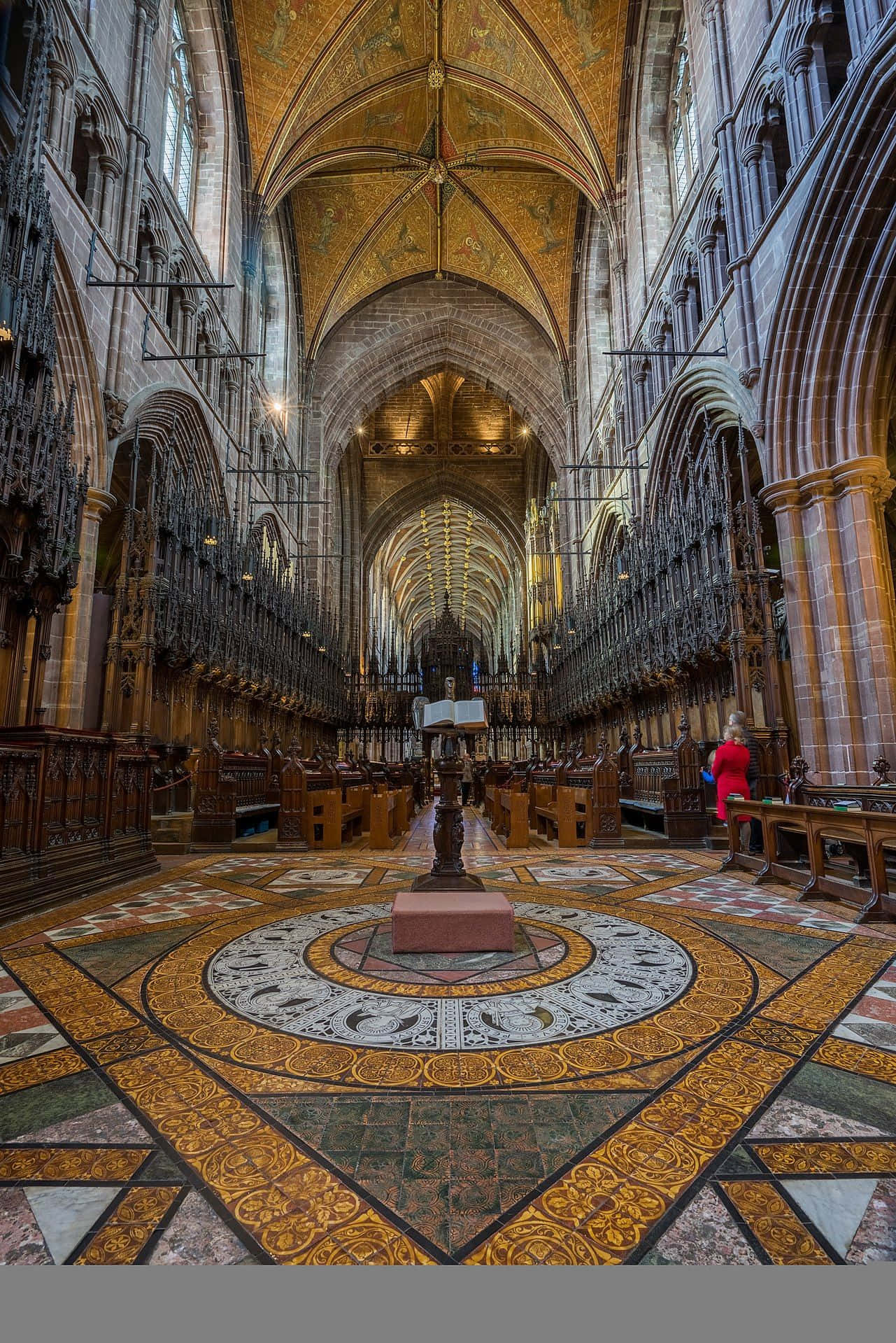Catedralde Chester Interior Gótico Impressionante. Papel de Parede
