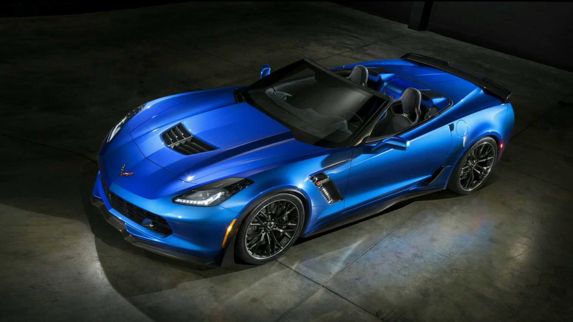 Fascinantechevrolet Corvette Z06 En Acción. Fondo de pantalla