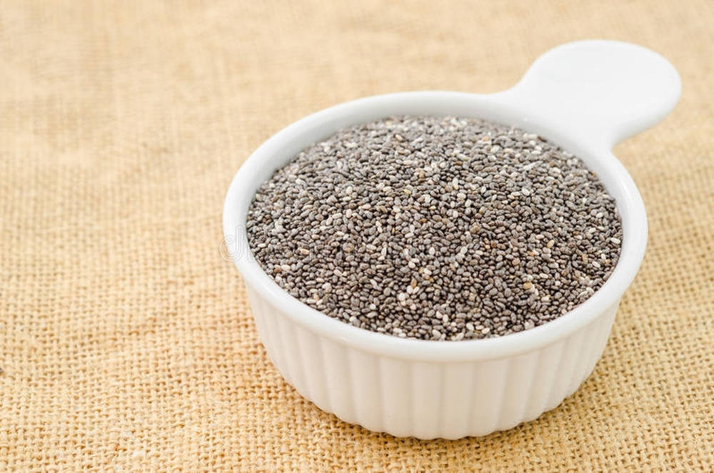 Chia Seeds In French Onion Soup Bowl Wallpaper