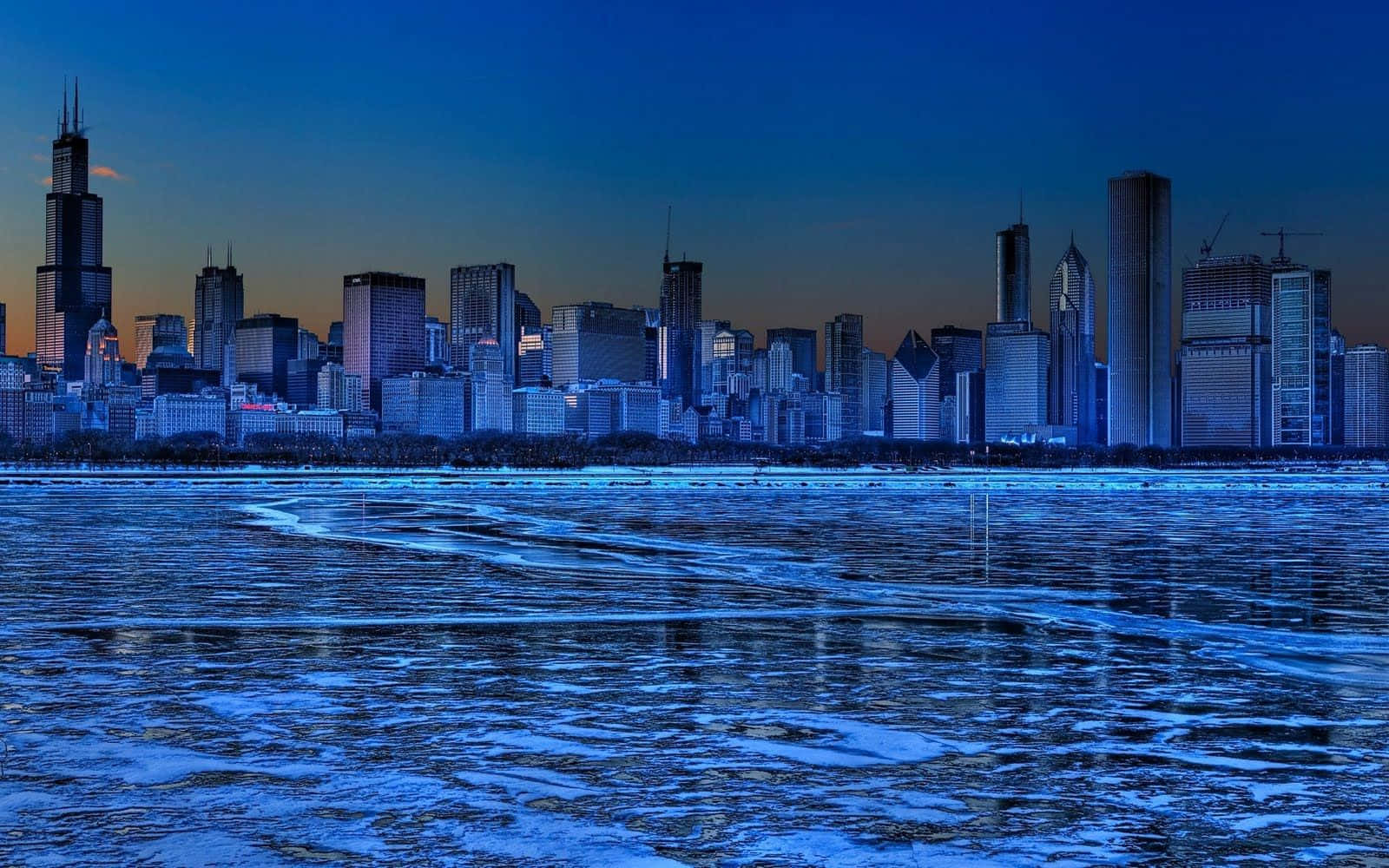 Bienvenidoa La Ciudad Ventosa: Chicago