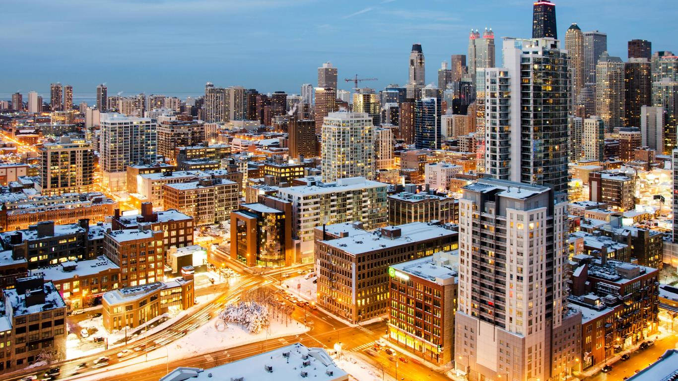 Chicago Illinois'  Cityscape During Winter Wallpaper