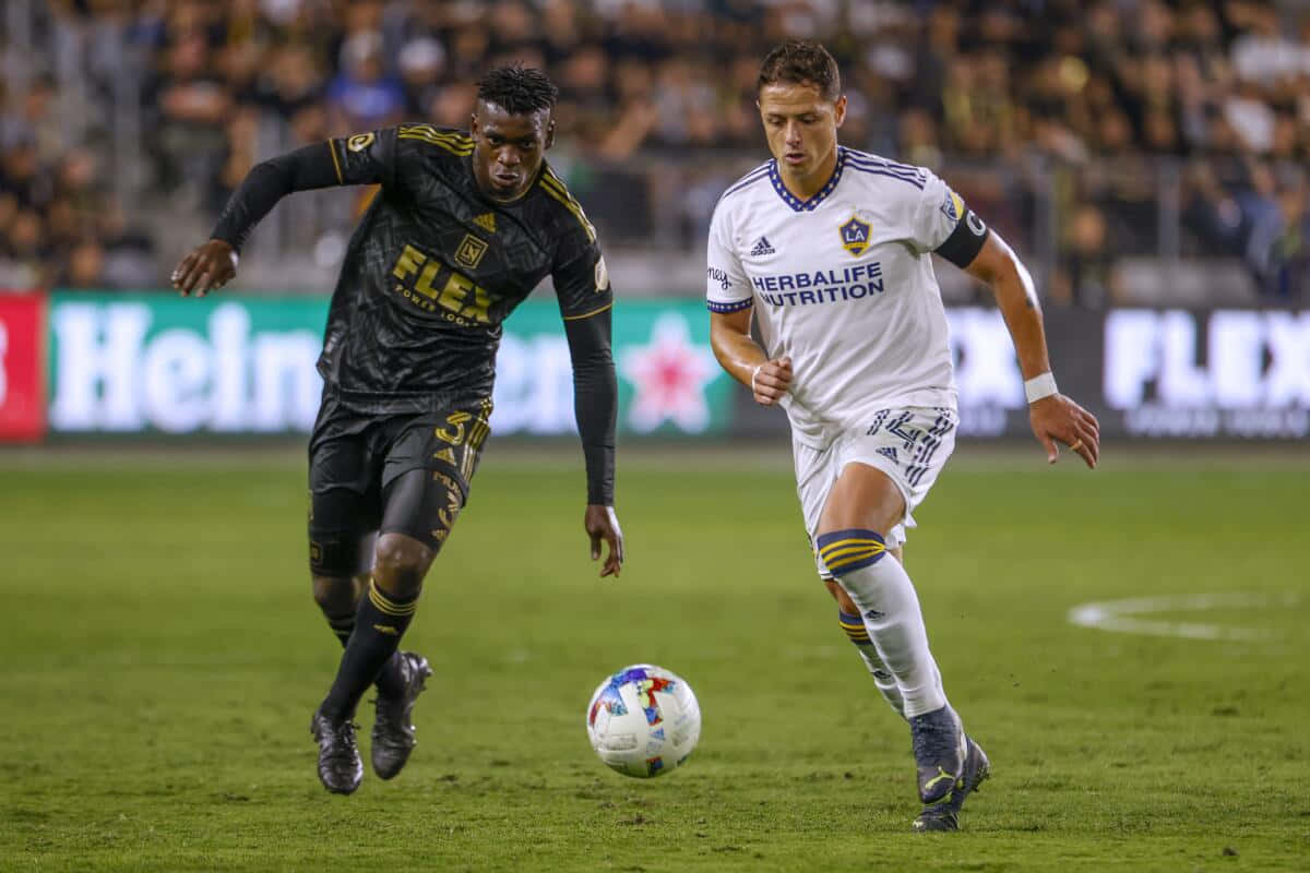 Chicharitoin Action L A Galaxy Wallpaper