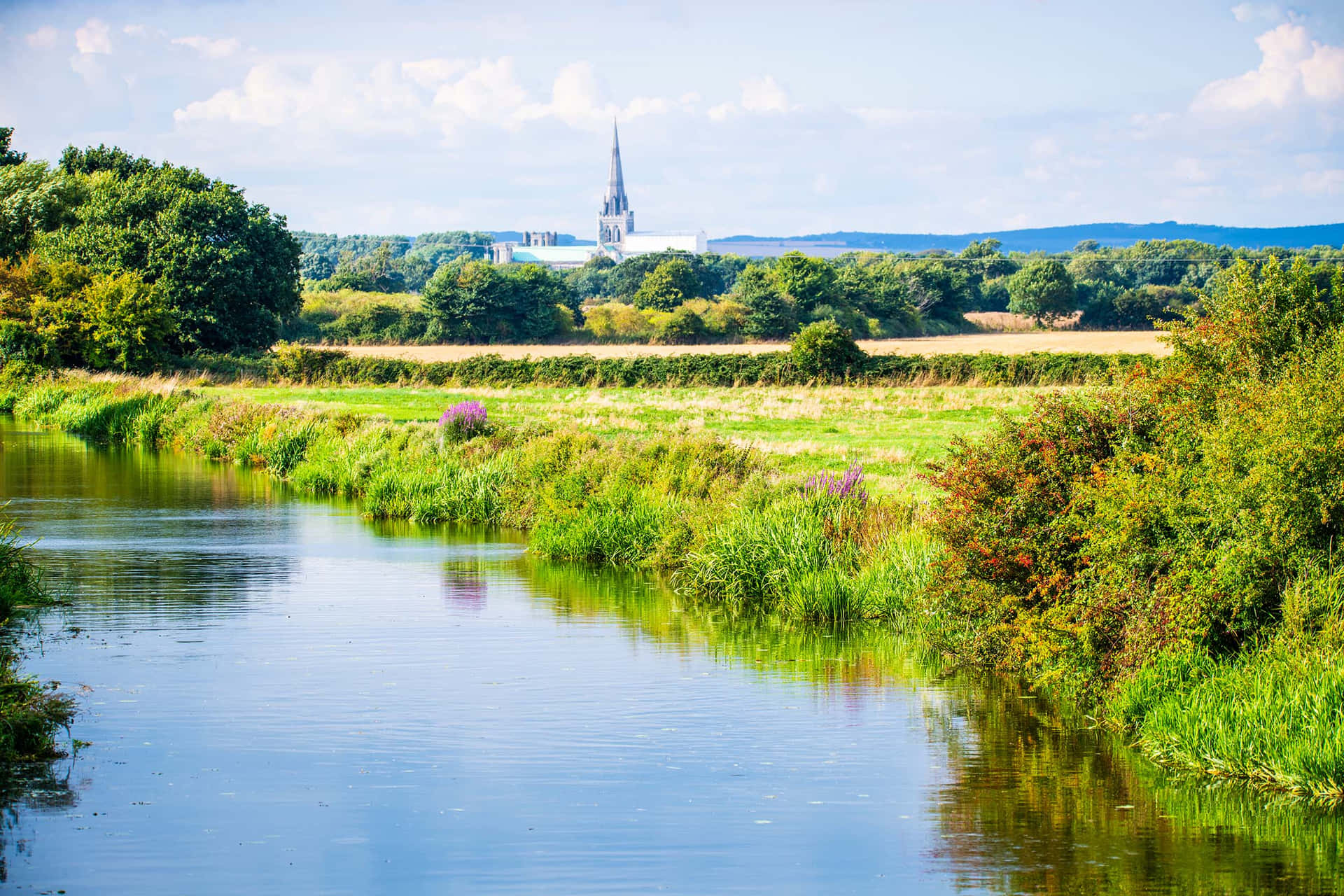 Chichester Cathedral River Landscape Wallpaper