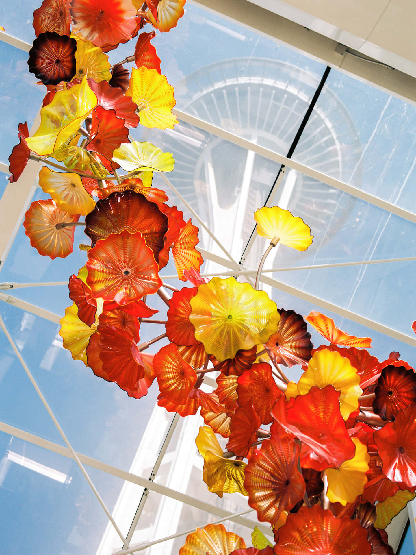 Chihuly Glass Flowers Ceiling Exhibit Wallpaper