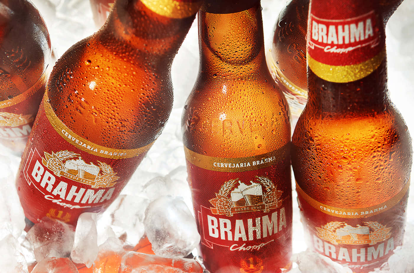 Chilled Brahma Chopp Pilsen Beer Bottles Wallpaper