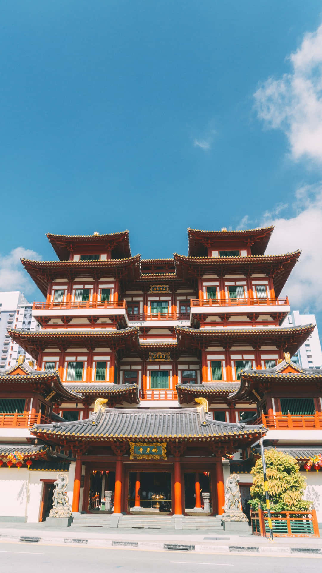 Chinatown_ Singapore_ Traditional_ Temple_ Architecture Wallpaper