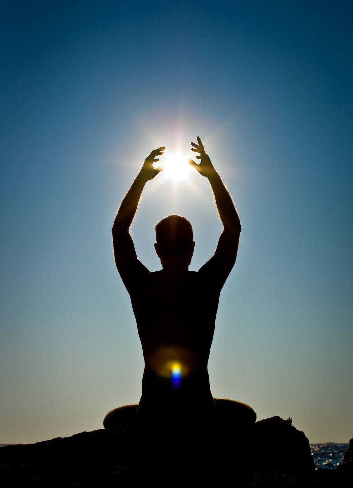 Chinese Energy Cultivation Qi Gong Silhouette Wallpaper