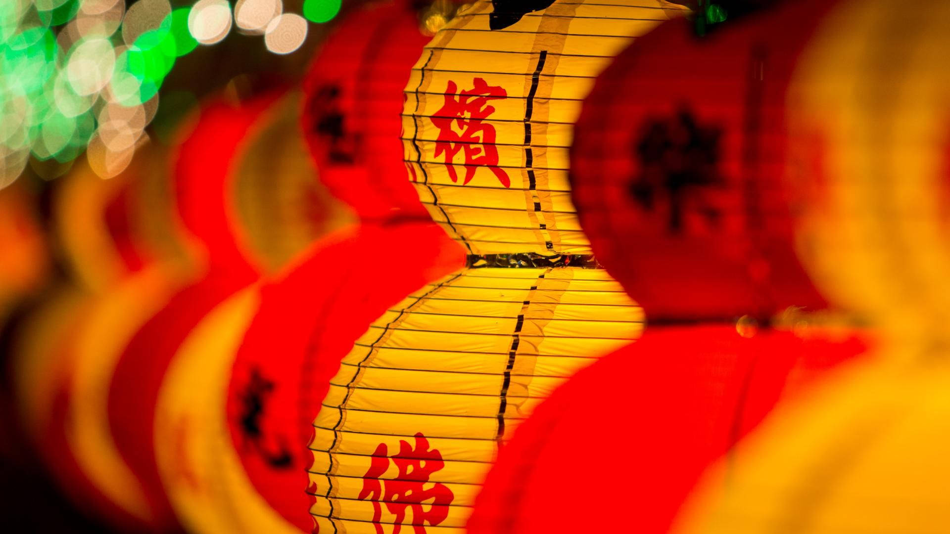 Chinese New Year Traditional Lanterns Wallpaper