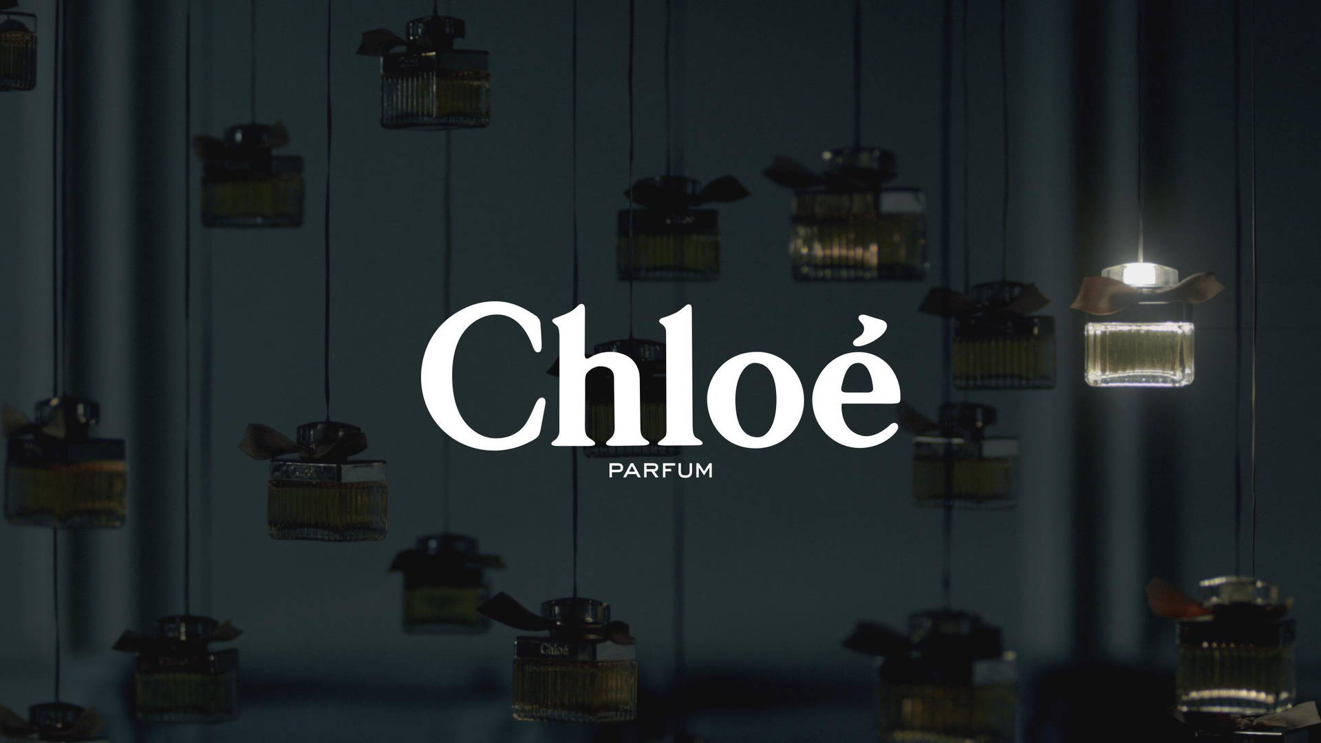 Chloé Eau De Parfum Logo Wallpaper