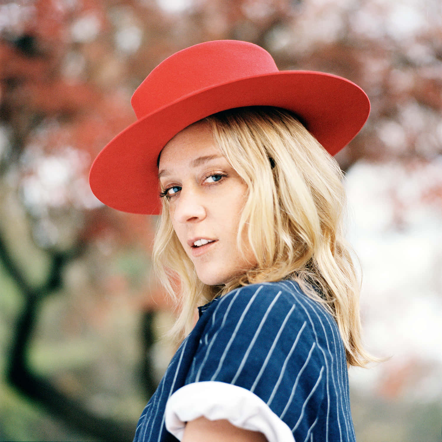 Chloë Sevigny posing for a portrait Wallpaper