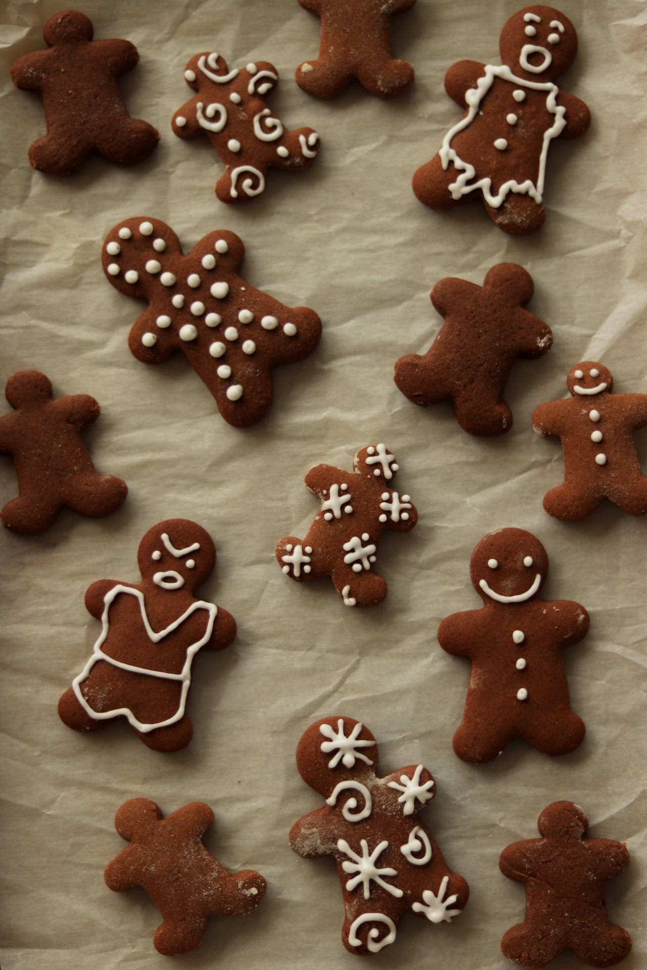 Chocolate Gingerbread Cookie Men Wallpaper