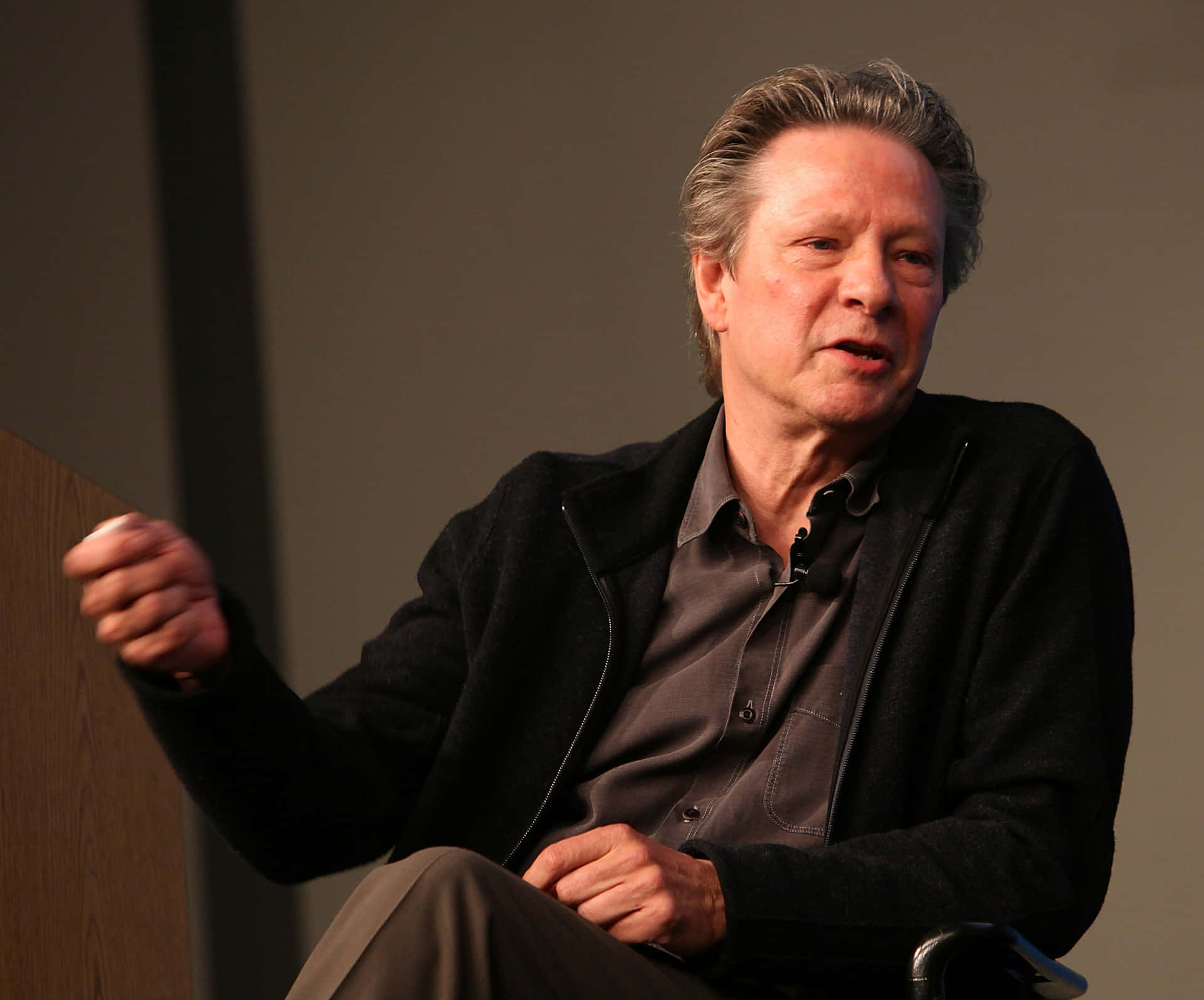 Renowned Hollywood Actor Chris Cooper Wallpaper