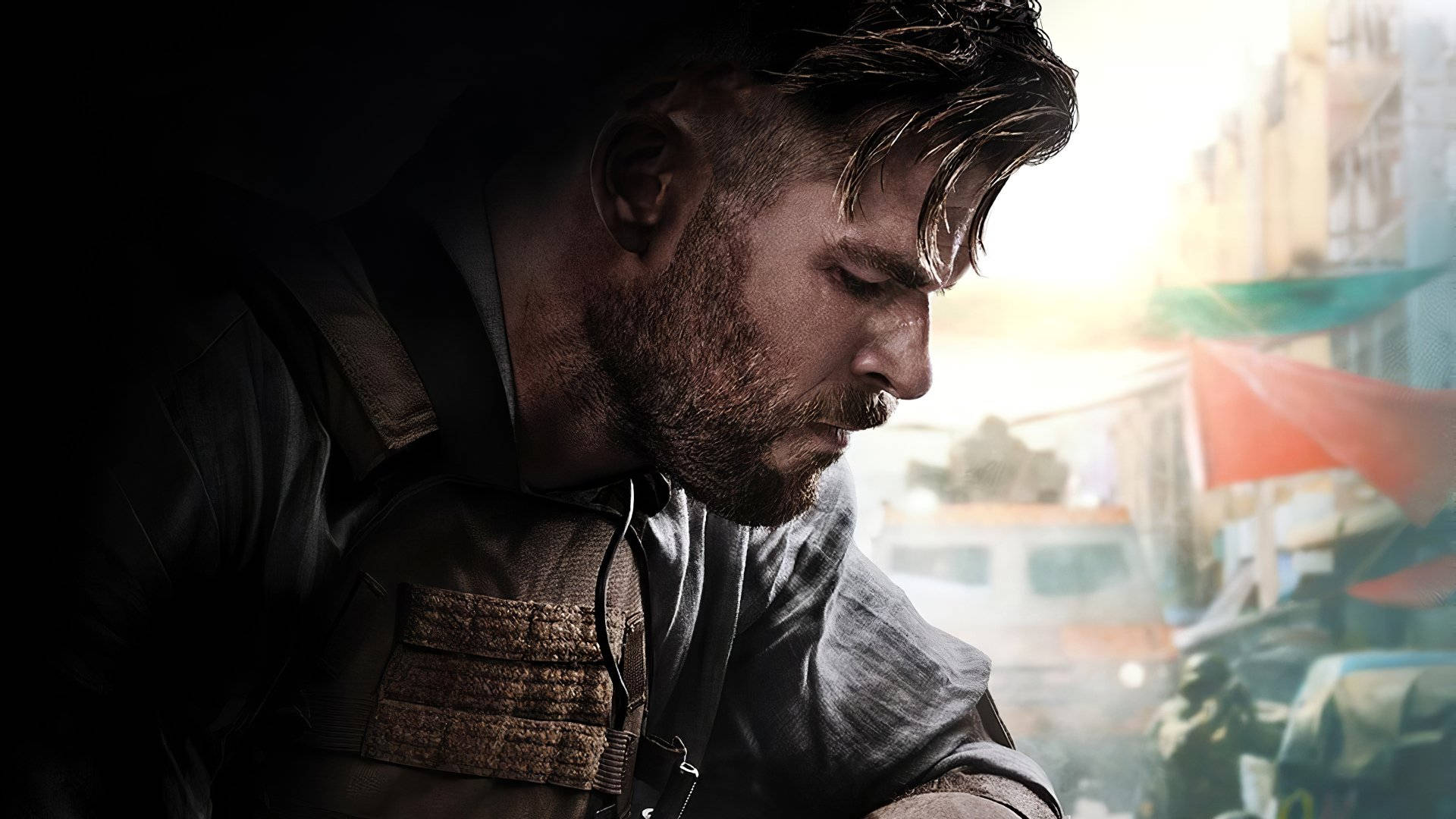 Chris Hemsworth in the Action Thriller 'Extraction' Wallpaper