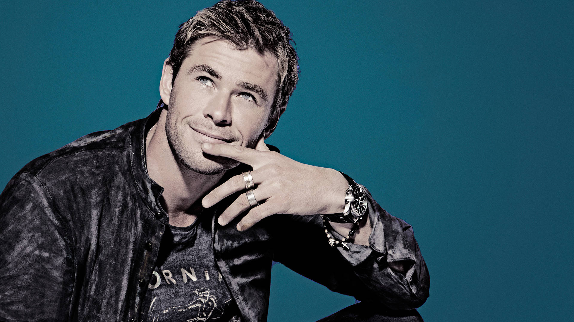 Chris Hemsworth Exudes Cool vibes in Black Leather Jacket Wallpaper