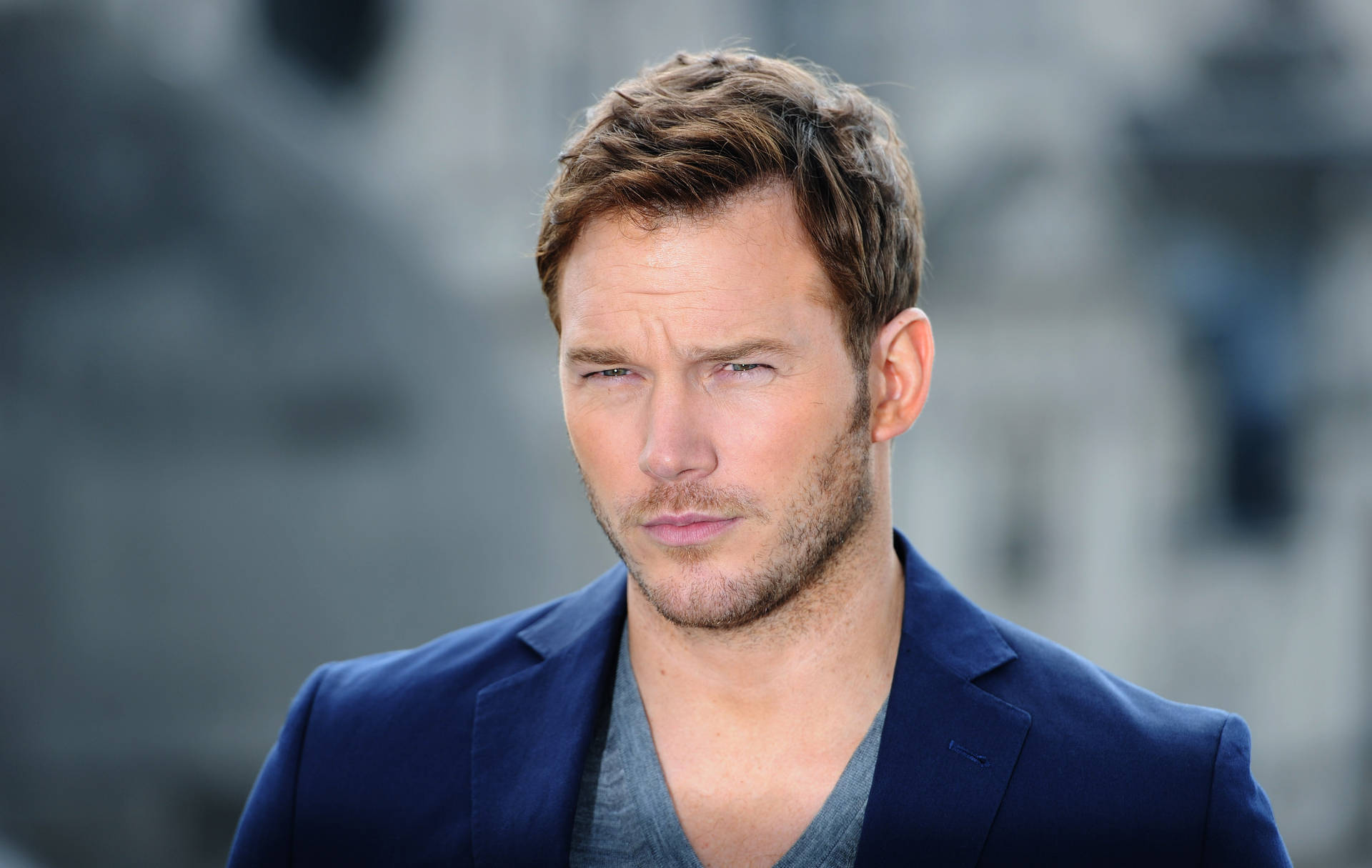 https://wallpapers.com/images/hd/chris-pratt-hollywood-schauspieler-yq5batf5wjcacdha.jpg