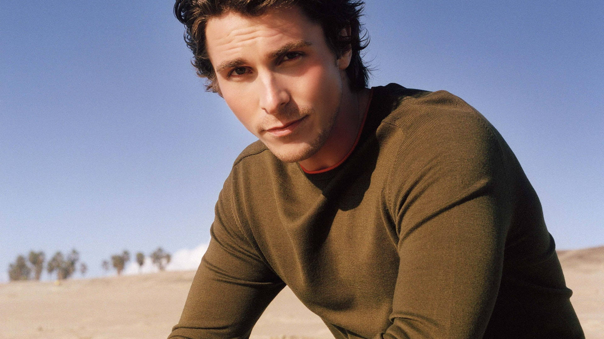 Fotoen El Desierto De Christian Bale Fondo de pantalla