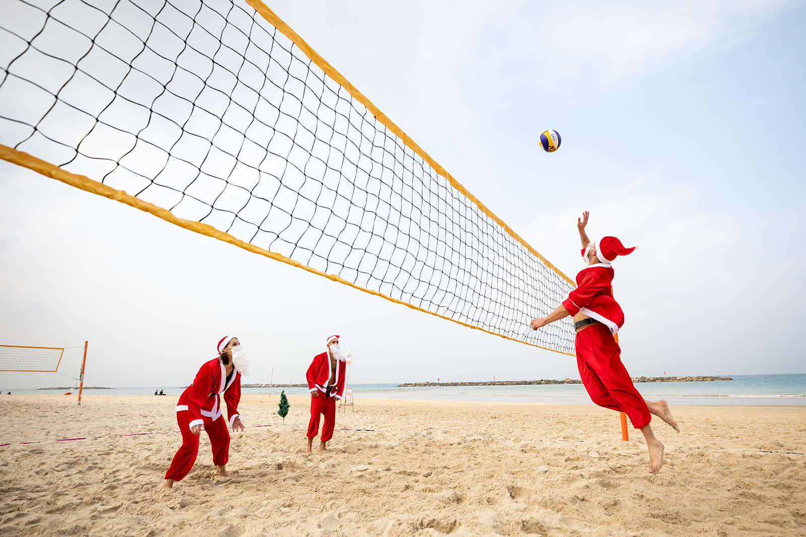 Christmas Volleyball Beach Pictures