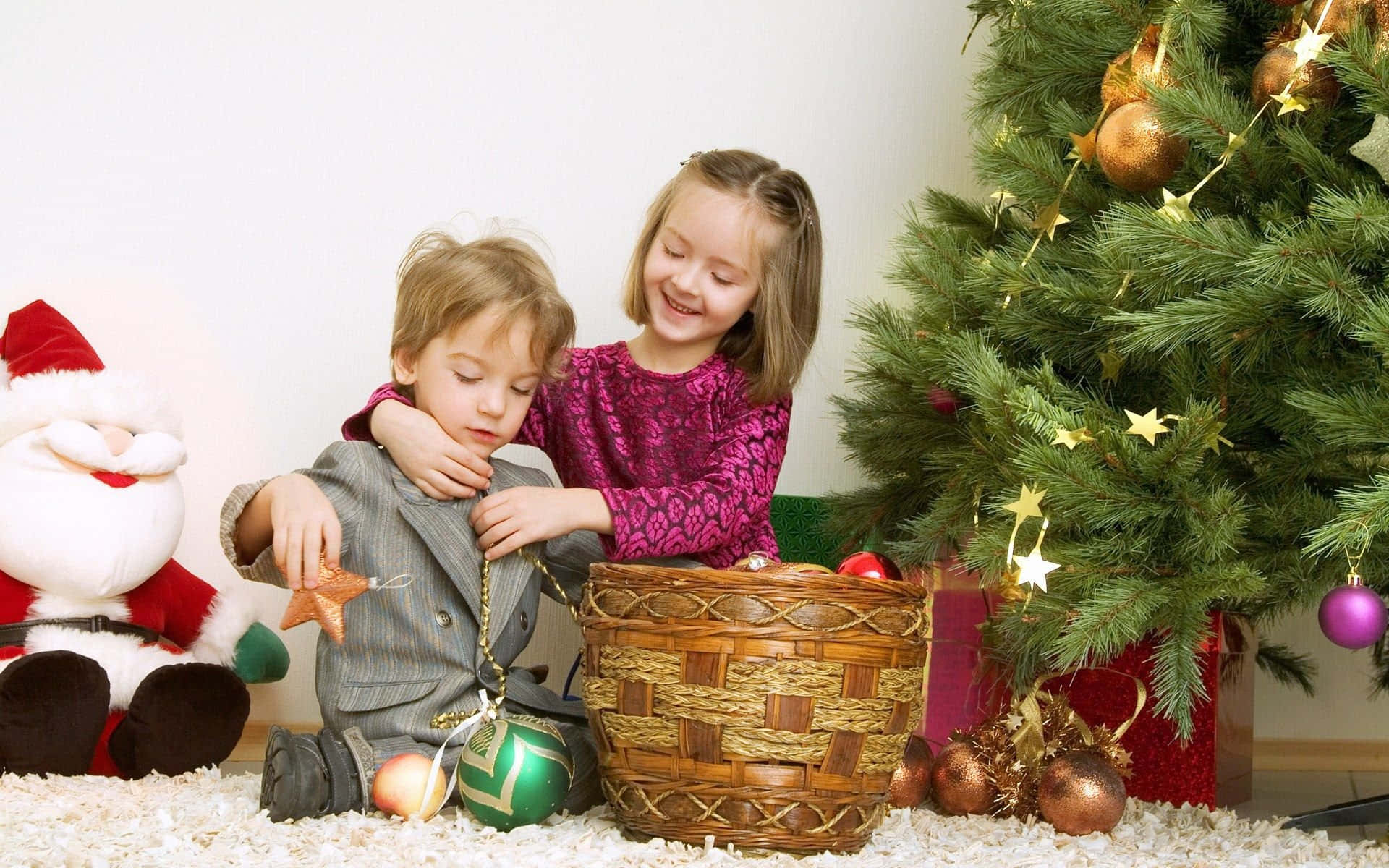 Christmas Family Cute Siblings Decorating Christmas Tree Pictures