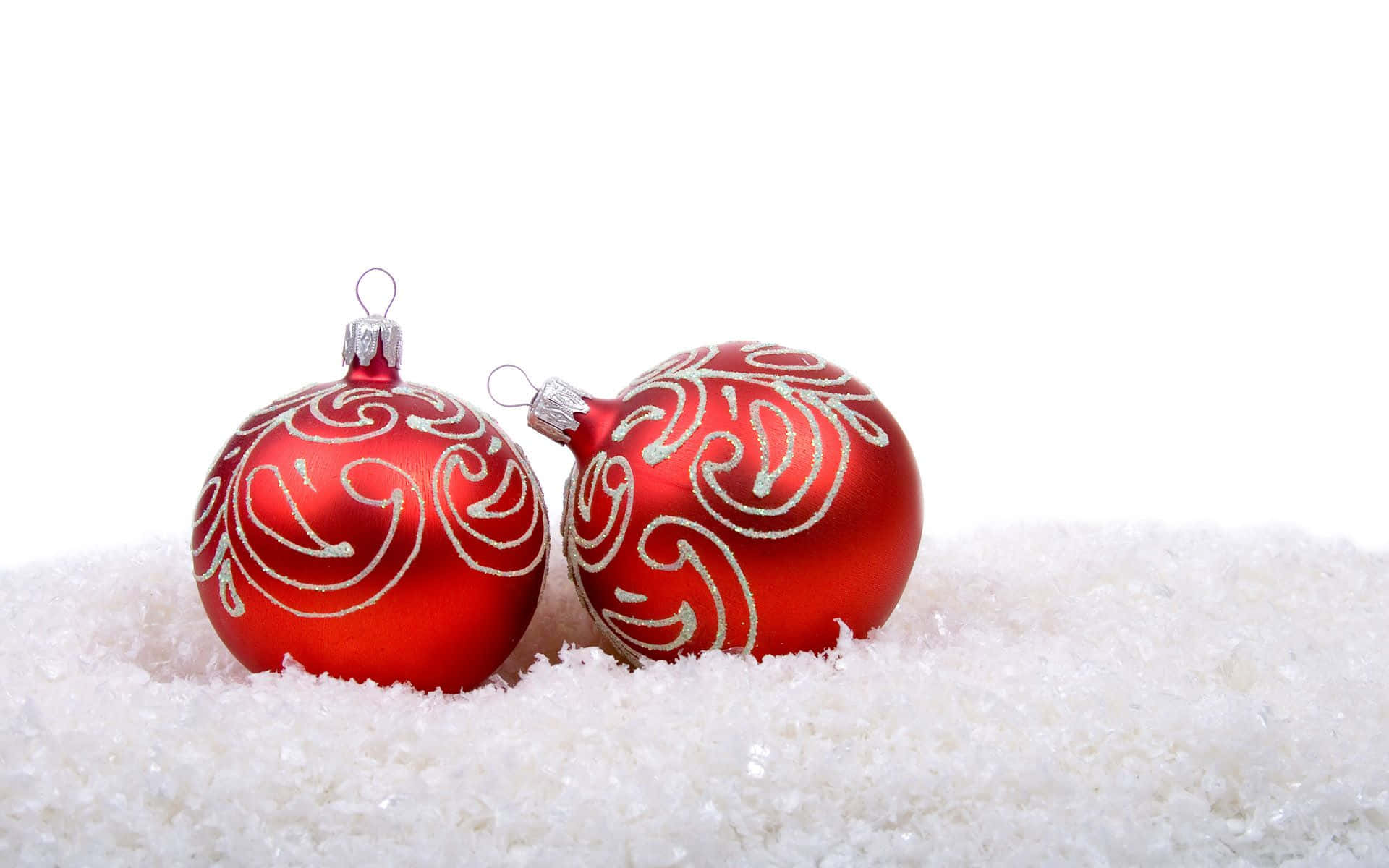 Rich Christmas Ornaments Picture