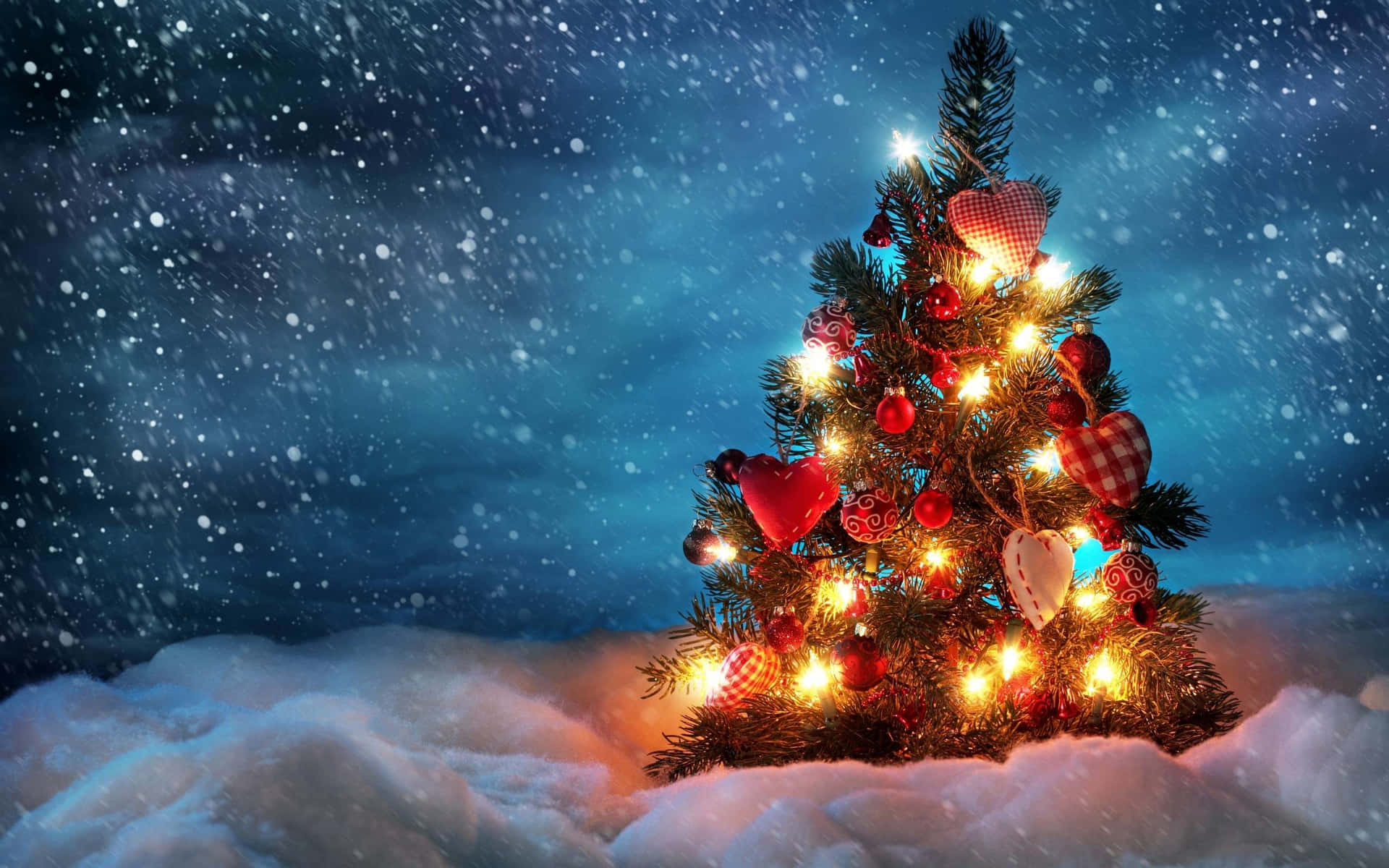 Christmas Tree In The Snow Wallpaper