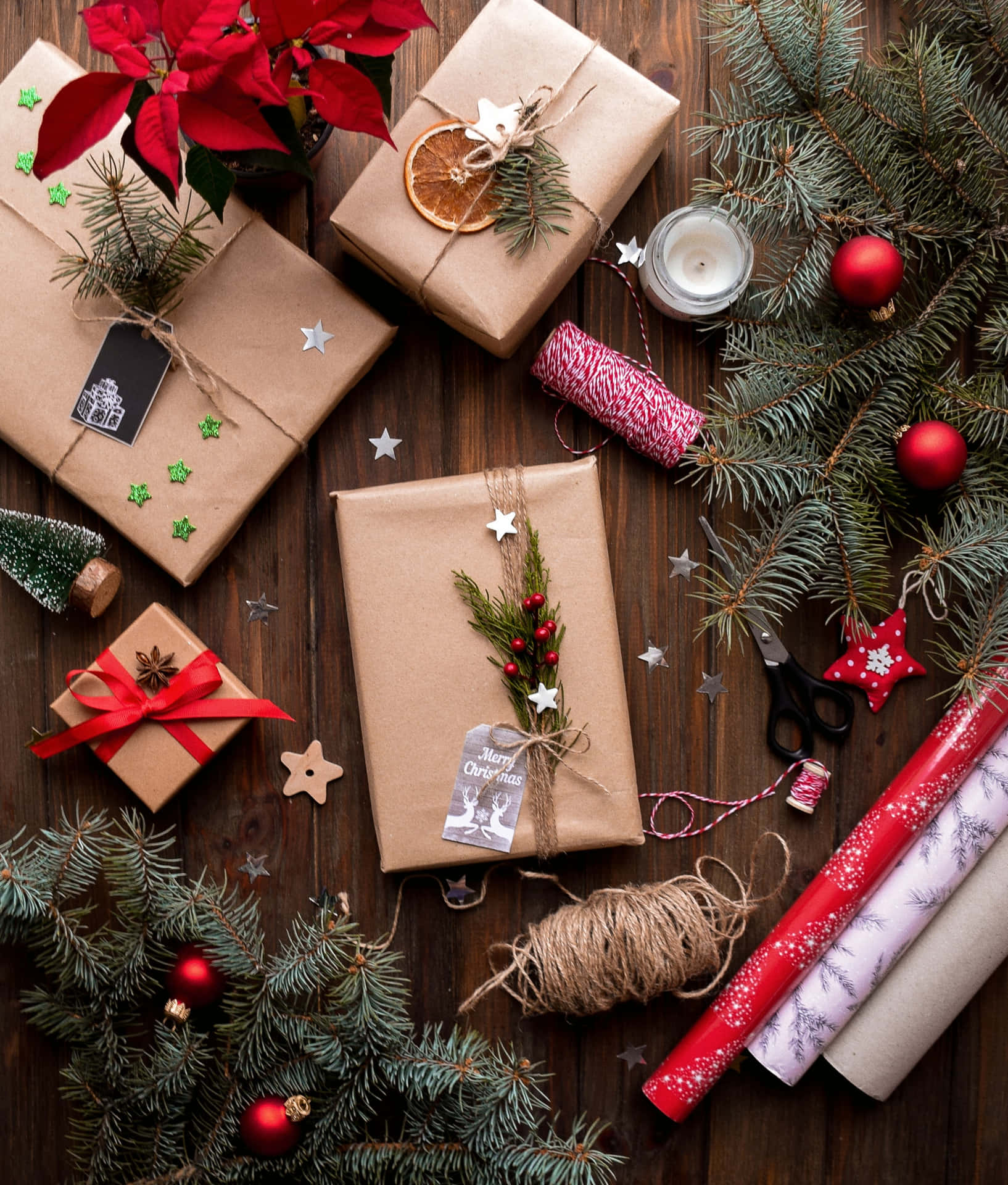 Fondosde Pantalla Con Escenas De Navidad Desde Arriba, Decoraciones Y Regalos.