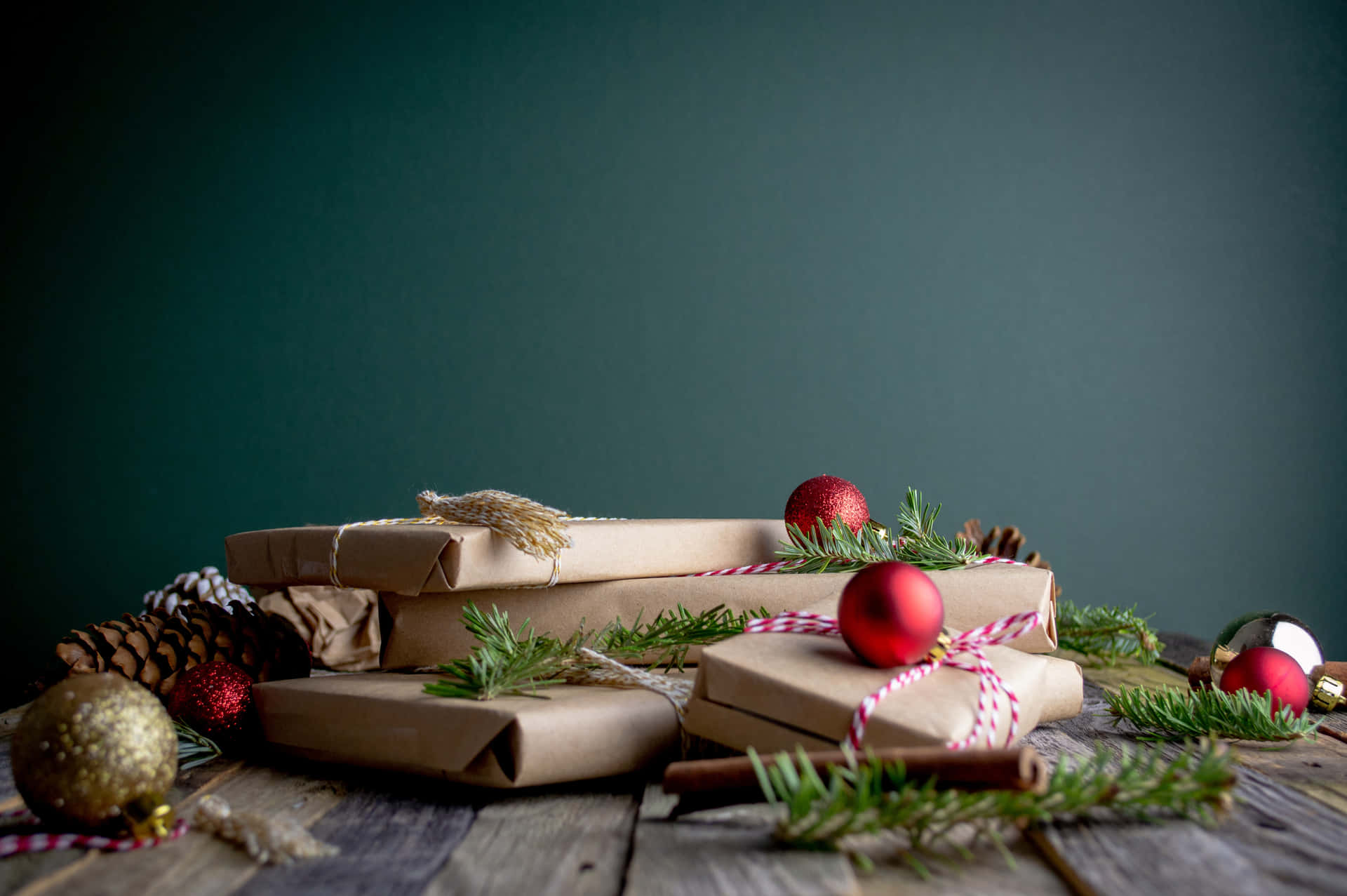 Minimalistischeweihnachtsszene Mit Einem Hintergrund Voller Geschenkter Geschenke