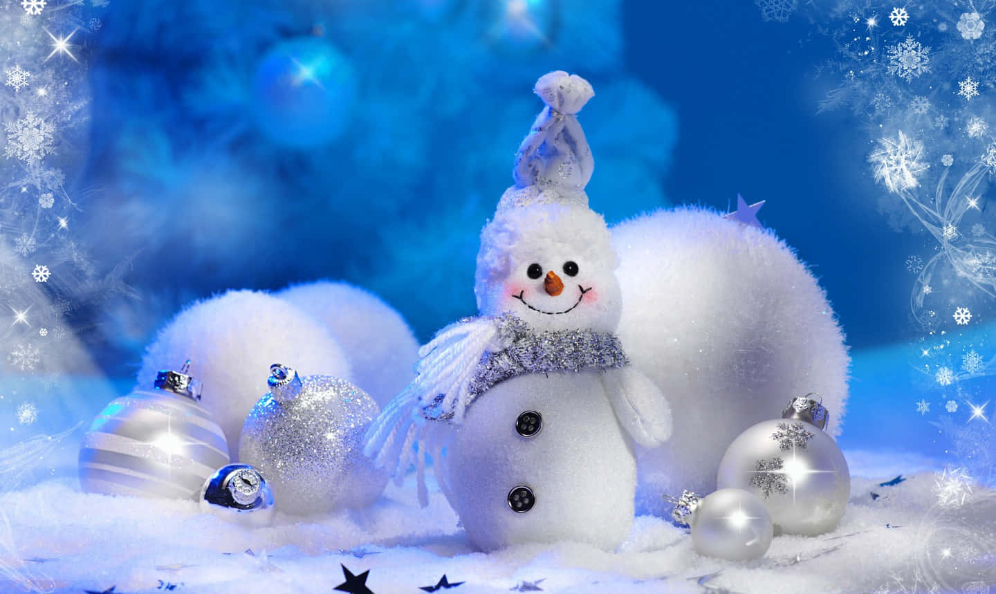 Christmas Snowman Silver Balls Wallpaper