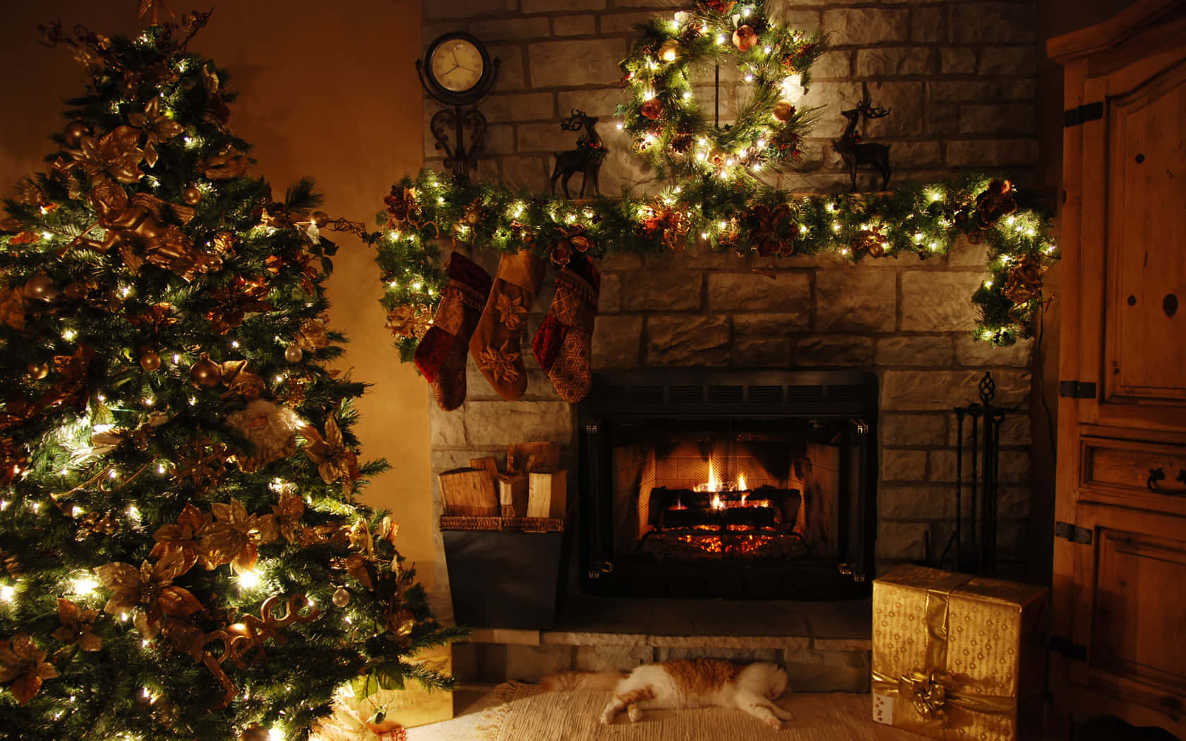 Explore the Delightful Christmas Village Wallpaper