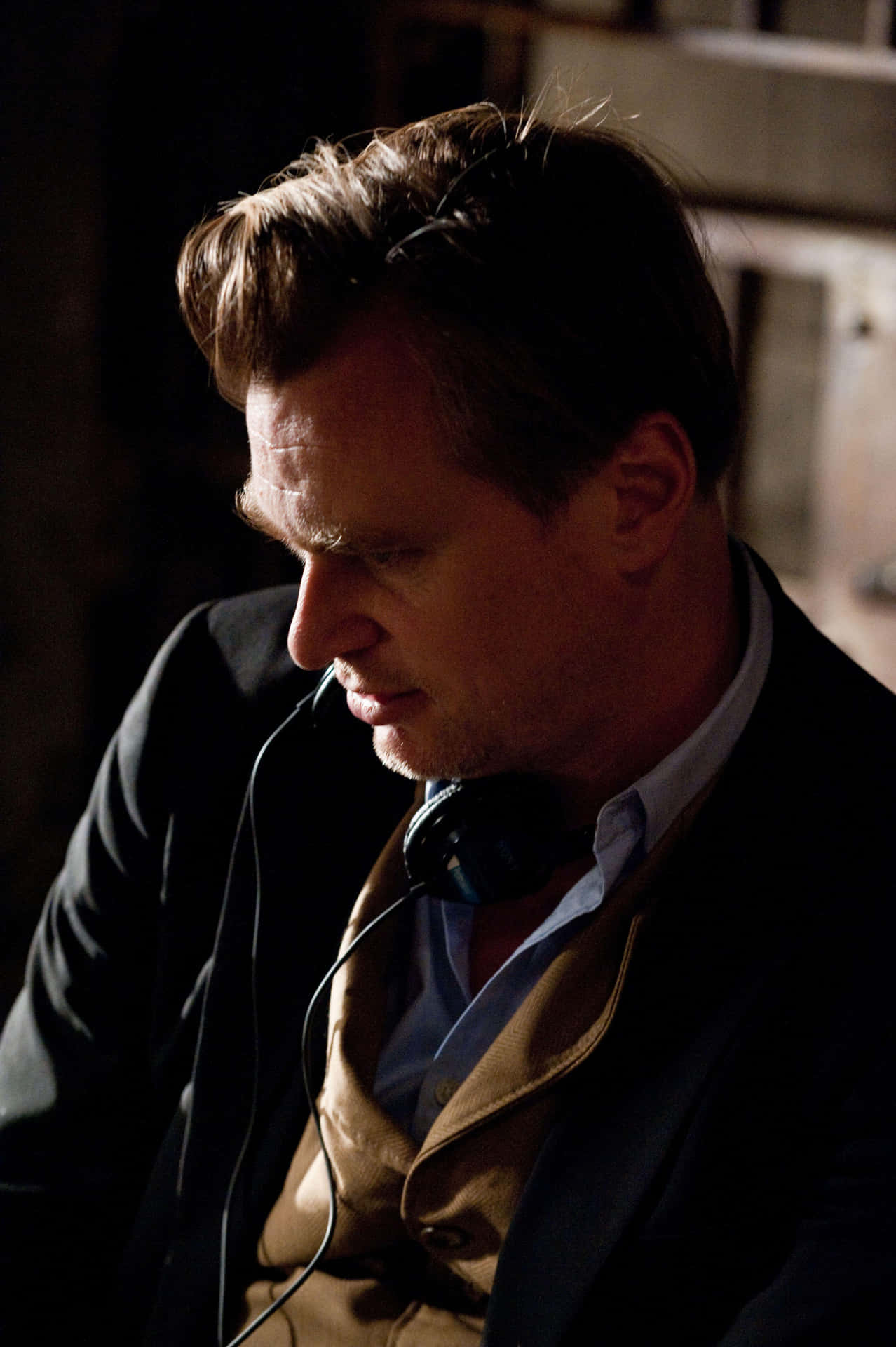 Christopher Nolan: An Auteur of Modern Cinema Wallpaper