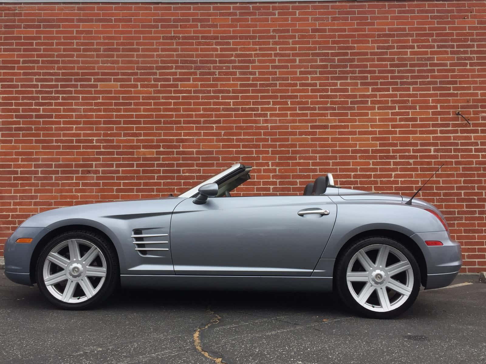 Elegantey Moderno Chrysler Crossfire. Fondo de pantalla