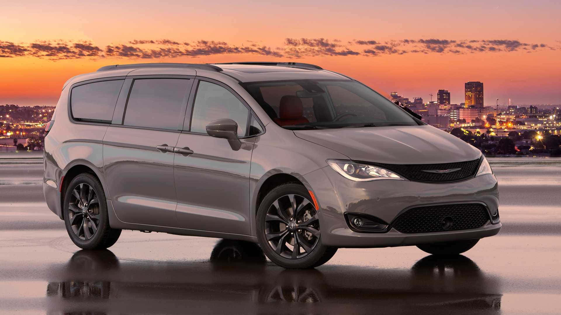 Family Road Trip in a Chrysler Pacifica Wallpaper