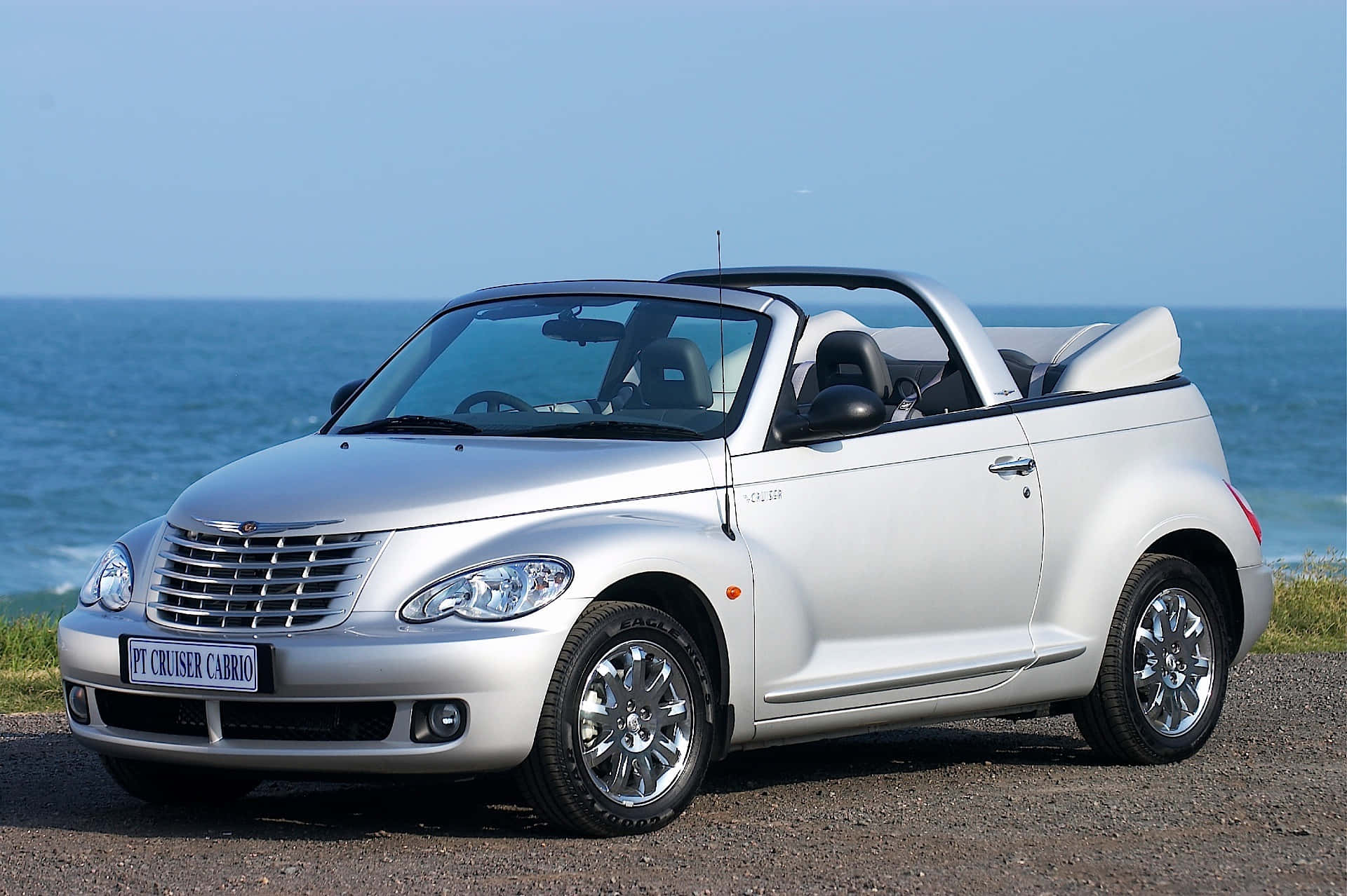 Chrysler PT Cruiser in Pristine Condition Wallpaper