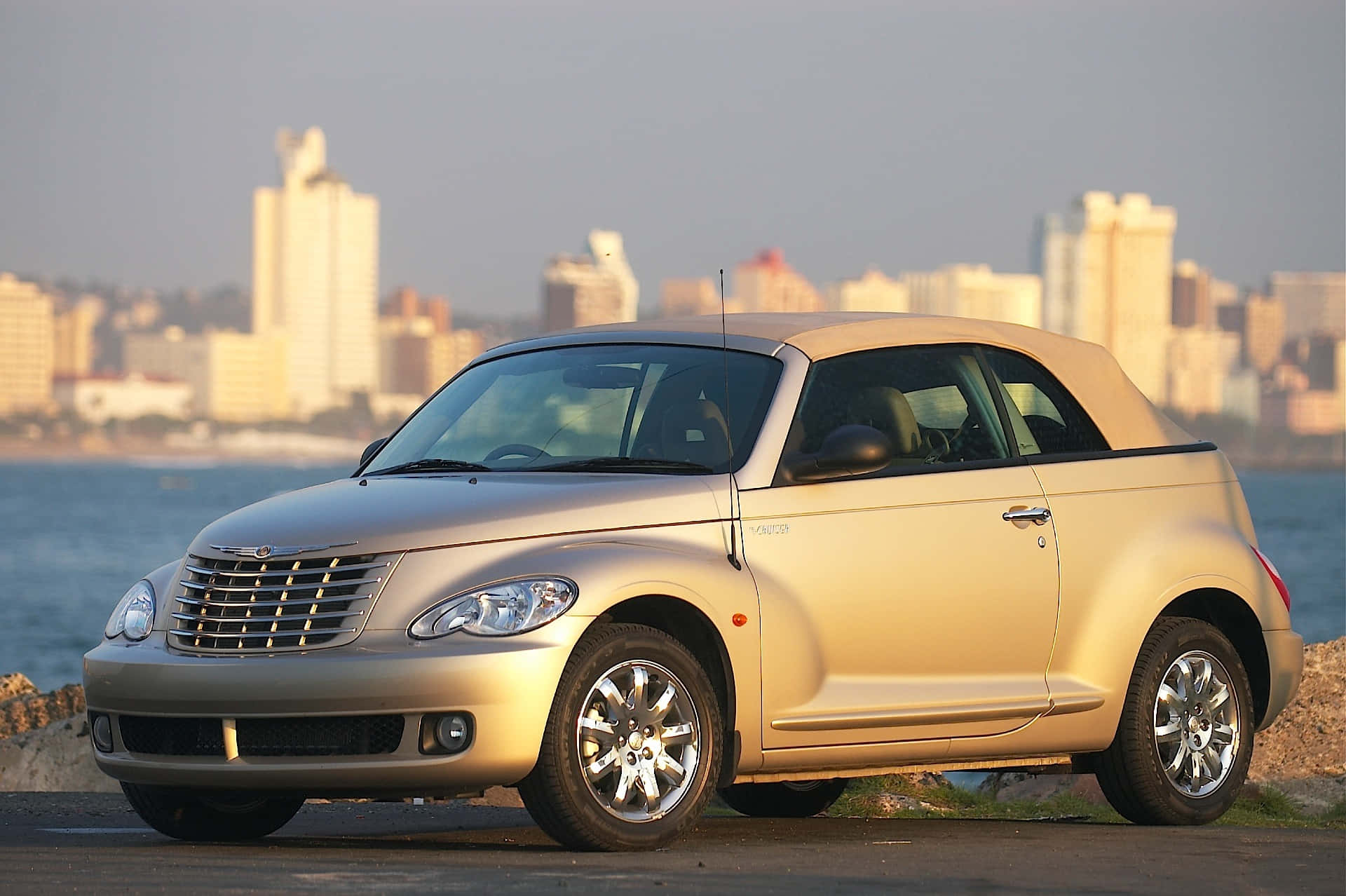 Stunning Silver Chrysler PT Cruiser in the Desert Wallpaper