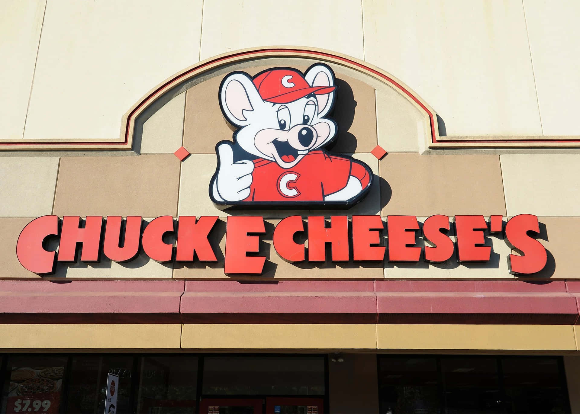 Chuck E. Cheese Animatronics Entertainment For Kids