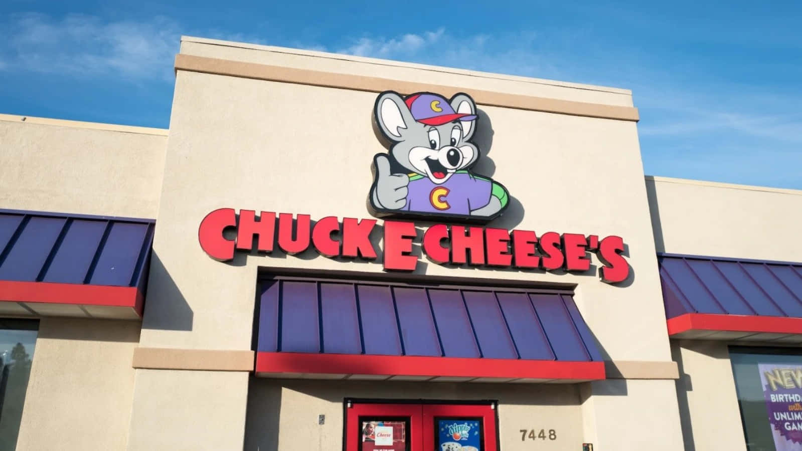 Experience Fun at Chuck E Cheese