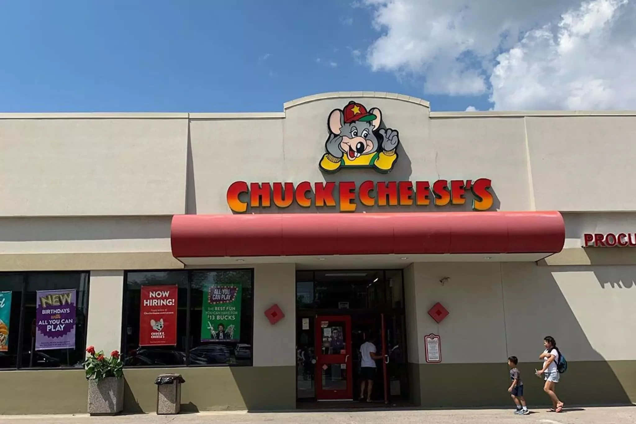 "Bring Fun and Joy to the Family with Chuck E Cheese!"