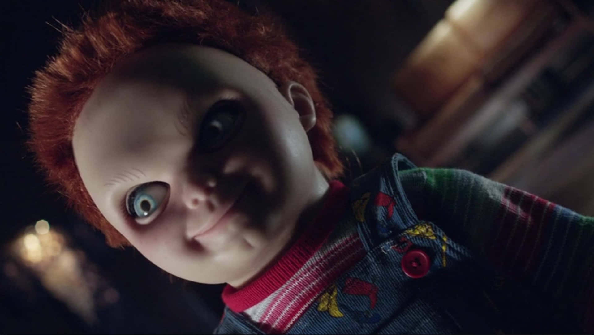 Chucky Doll With Shaves Eyebrows Wallpaper