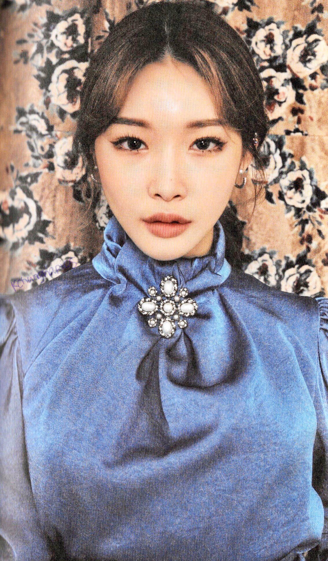 Chungha In Blue Dress Wallpaper