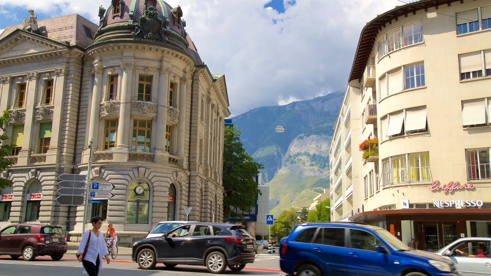 Chur Cityscapewith Mountains Wallpaper