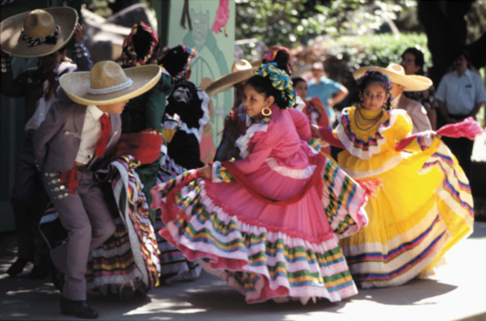 Traditional Dance Cinco De Mayo Background