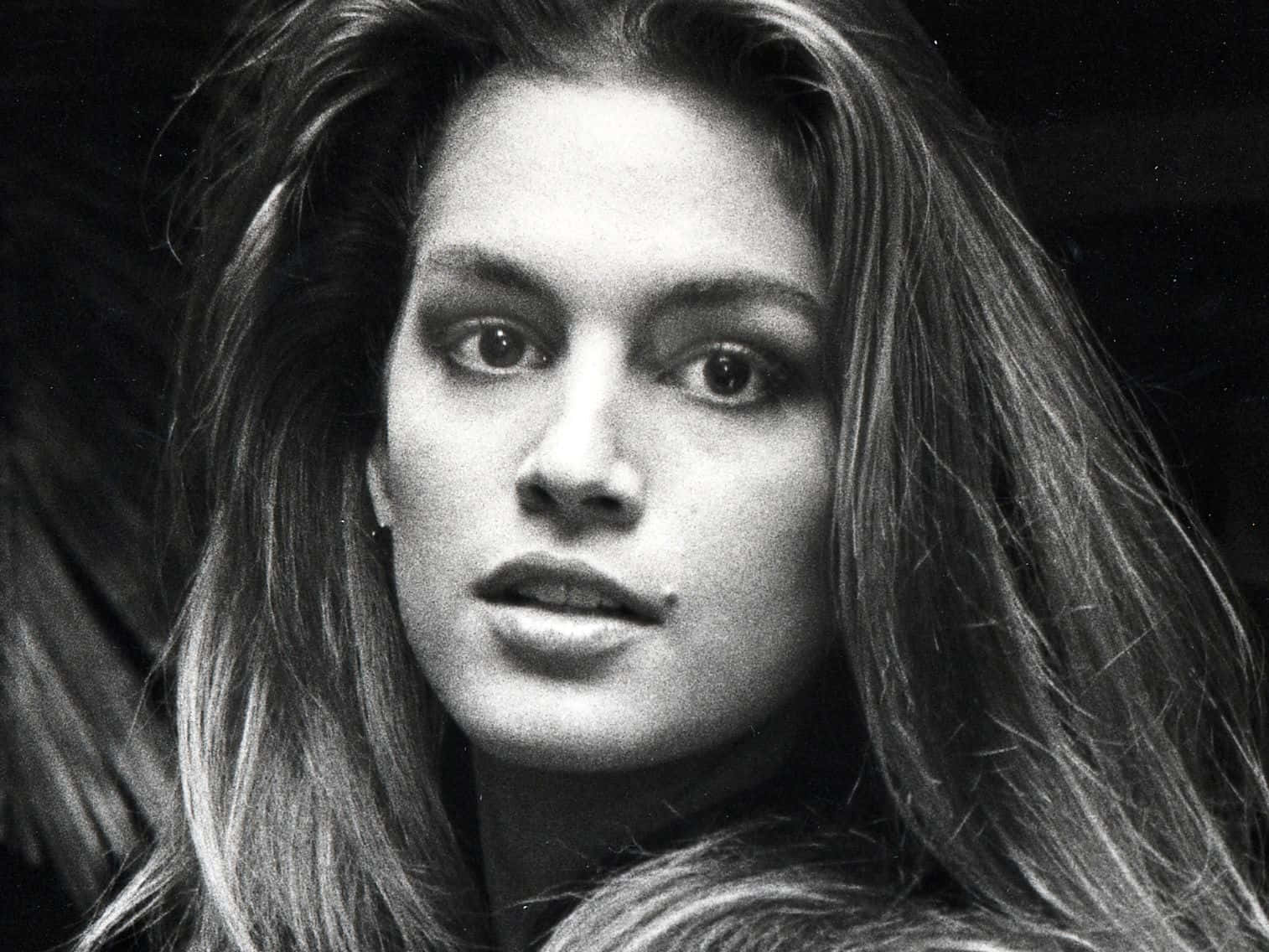 Keanggunan Tanpa Usaha Cindy Crawford Wallpaper