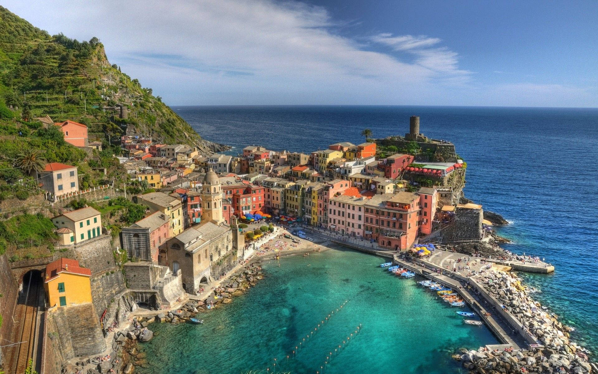 Cinque Terre In Italy Wallpaper