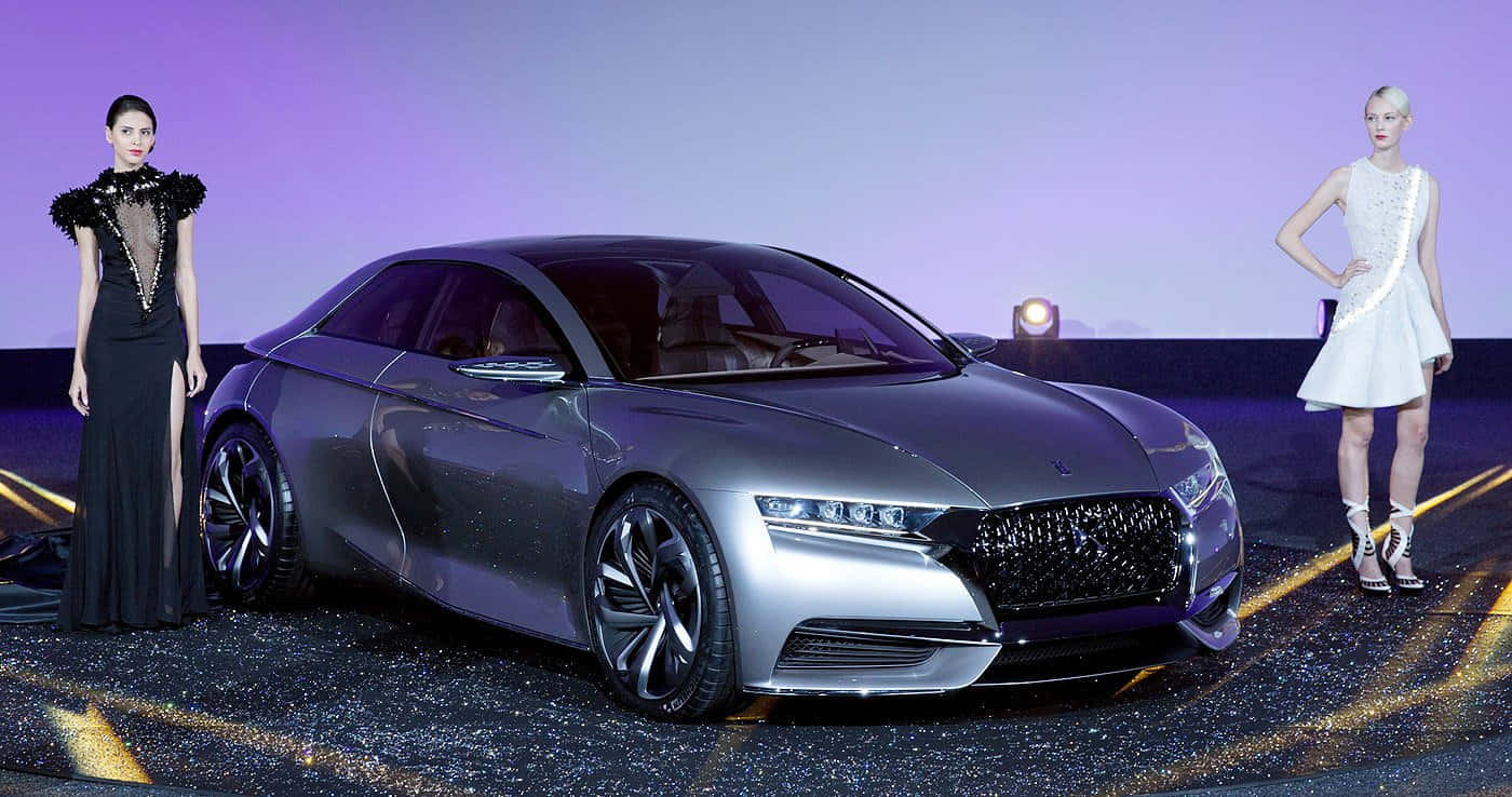 Citroen Divine D S Concept Met Modellen Achtergrond