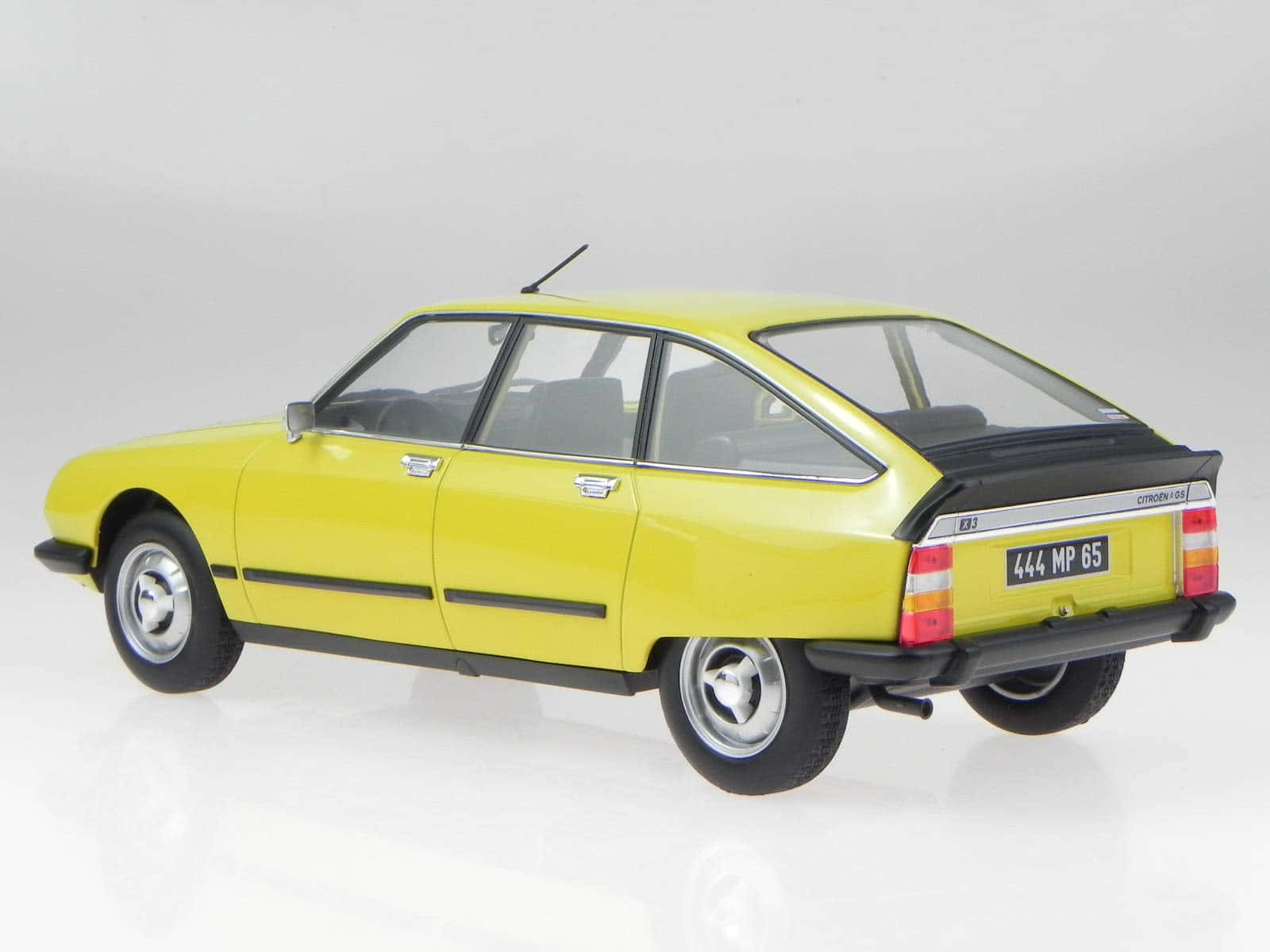 Model Mobil Citroen G S Klasik Kuning Wallpaper