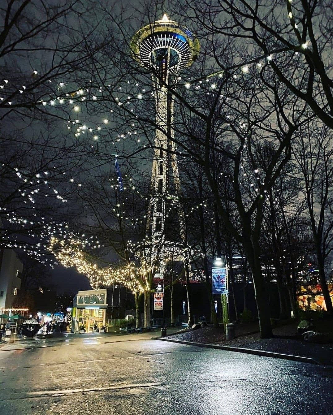 City Christmas Lights Under Seattle Rain Wallpaper