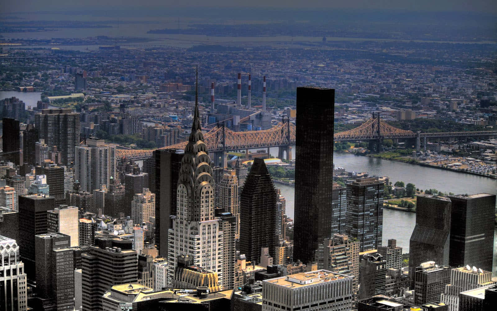 Chrysler Building In New York City Desktop Wallpaper