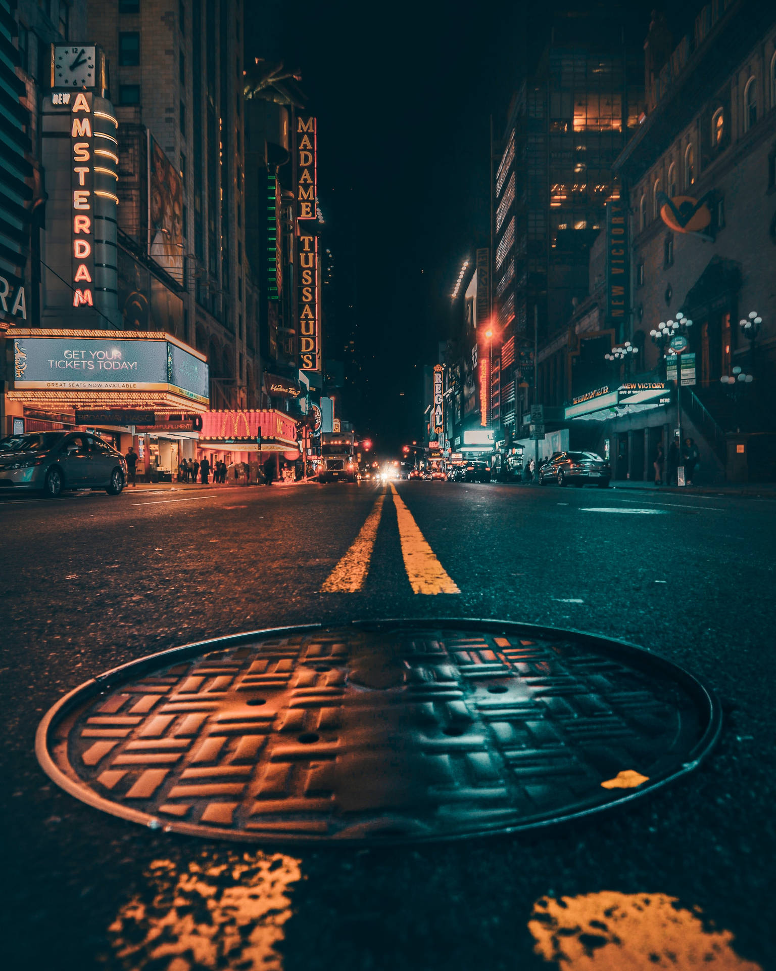 City Night Street Manhole Wallpaper