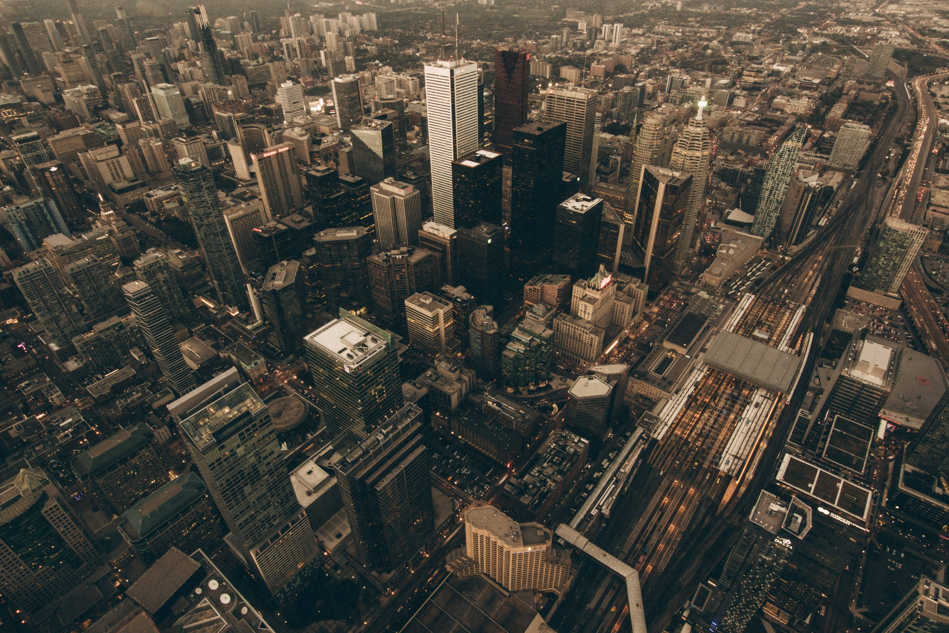 City View From CN Tower Wallpaper
