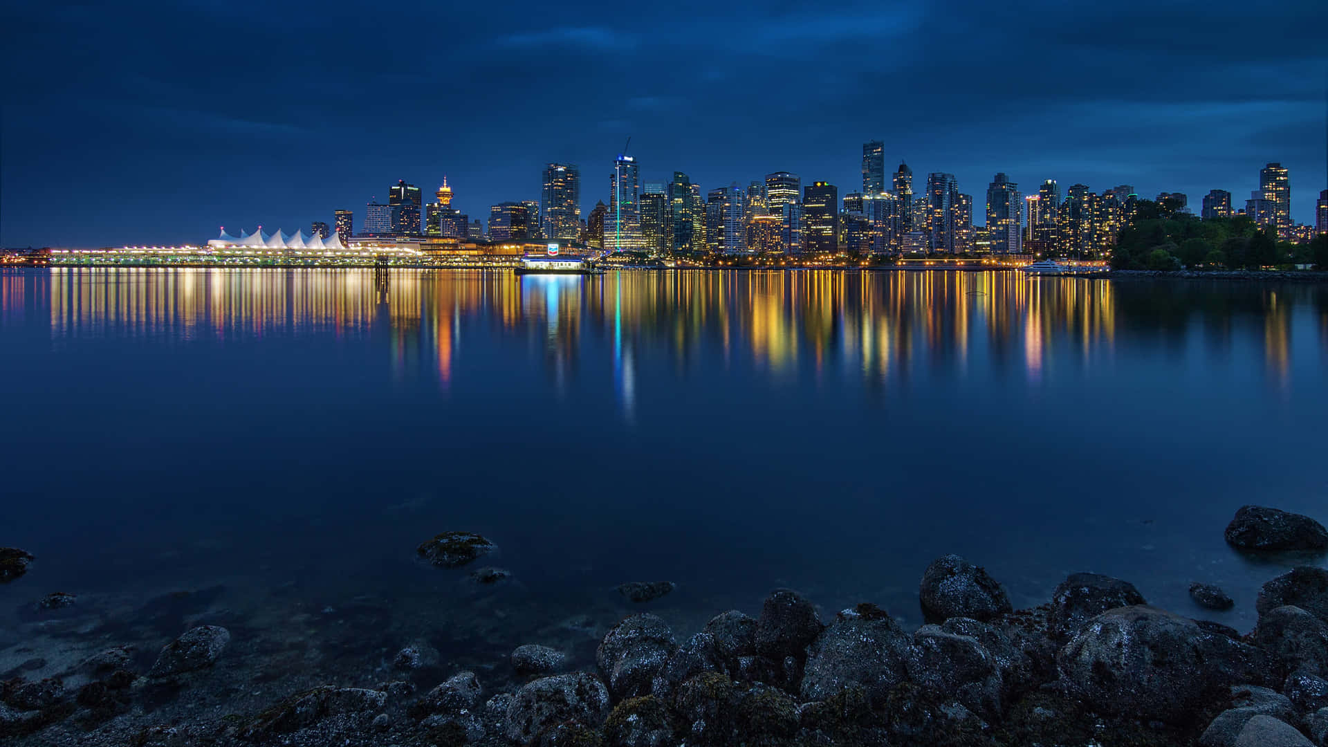 Cityscape Night Reflections Waterfront Wallpaper